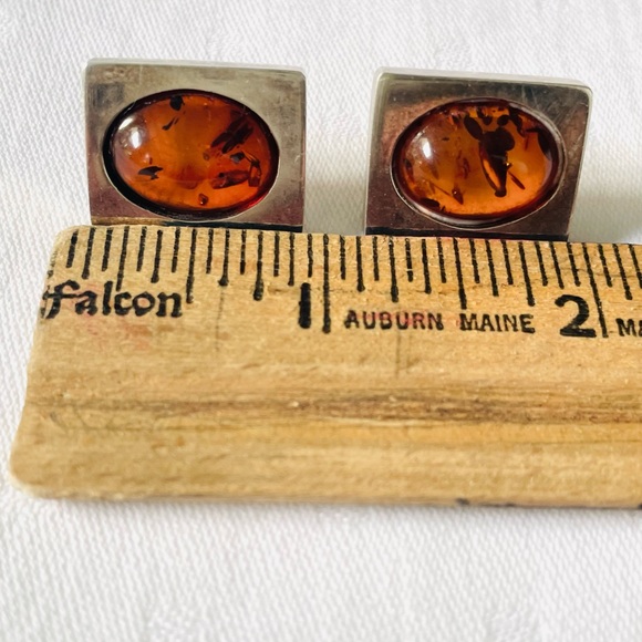 Vintage European Baltic Amber Stud Earrings. - Picture 5 of 8